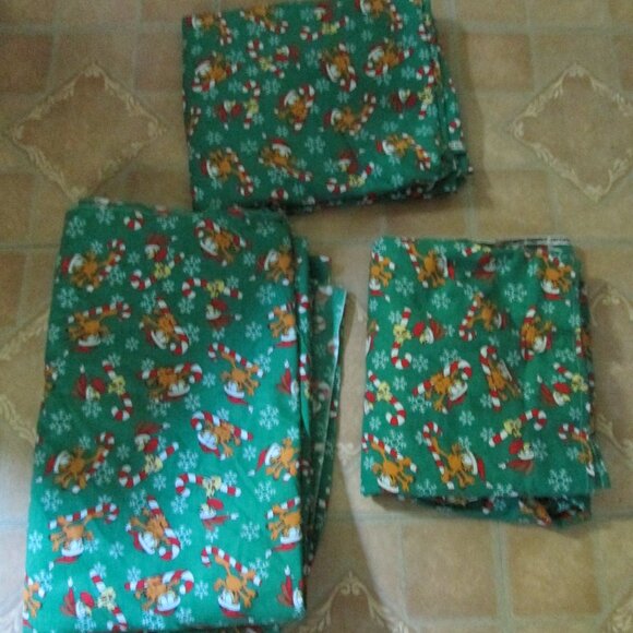 Garfield Christmas Fabric Lot of 3 Pieces  Candy Canes - Picture 1 of 7
